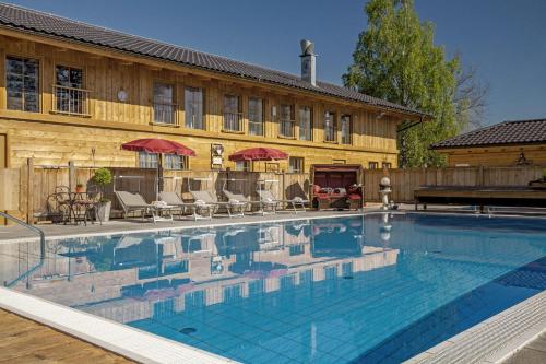 泳池, Ferienwohnung MOOS 2 mit Wellnessnutzung in 阿因林格