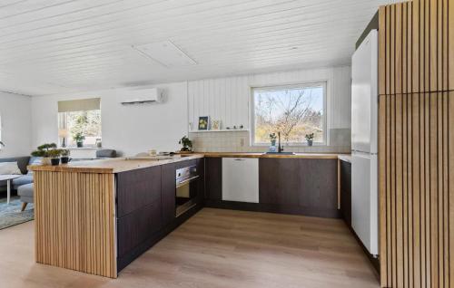 Kitchen, Cozy Home In Ebeltoft With Wifi in Ebeltoft City Center
