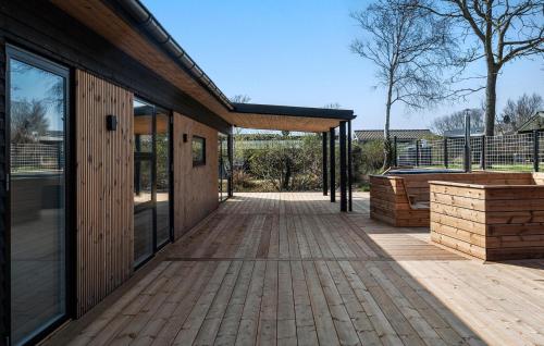 Buitenkant, Beautiful Home In Hadsund With Sauna in Hadsund