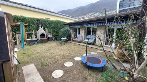 Balkon/terasa, Casa celeste, stanza in appartamento condiviso in Minusio