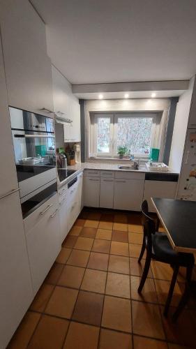 kuhinja, Casa celeste, stanza in appartamento condiviso in Minusio