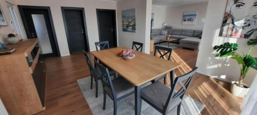 Apartment Sunrise in Batina