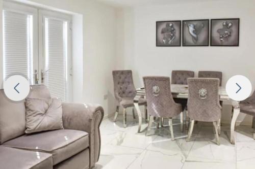 The hawthorns large detached 3 bedroom family home The hawthorns large detached 3 bedroom family home