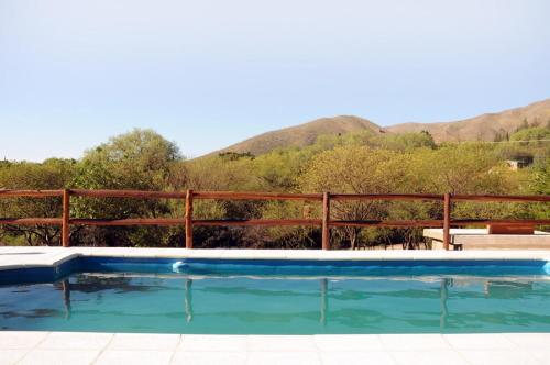 泳池, Cabañas Buena Vista (Cabanas Buena Vista) in 拉昆布雷