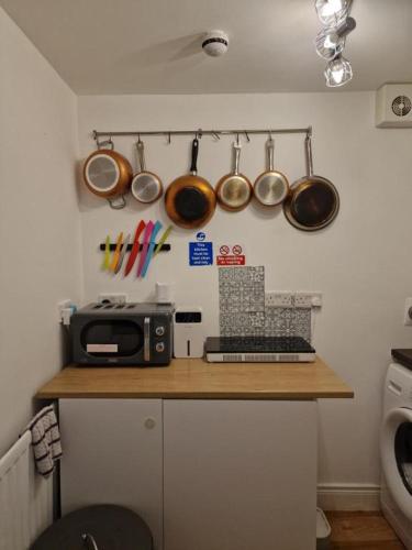 ทัศนียภาพภายนอกโรงแรม, Aunty Katie's Budget Rooms, 2 miles from City Centre, Free Continental Breakfast in โอลด์พาร์ก