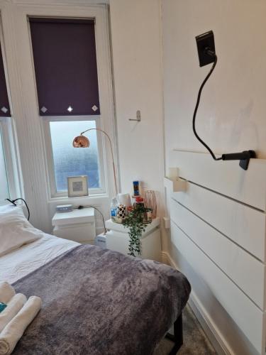 Aunty Katie's Budget Rooms, 2 miles from City Centre, Free Continental Breakfast in โอลด์พาร์ก