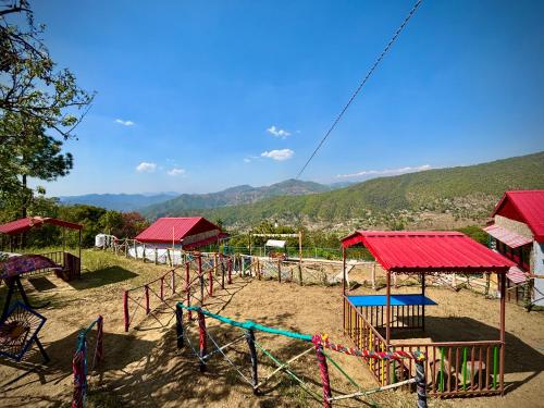 Okružje, THE CHAKRA VALLEY Homestay  in Almora