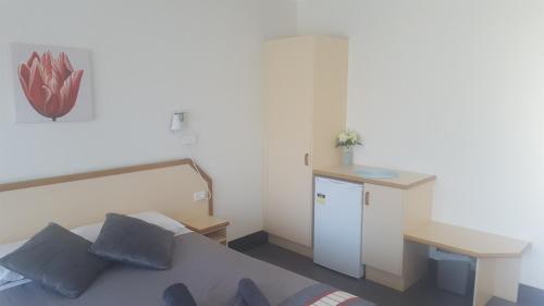 Jopen Complex Sussex Inlet