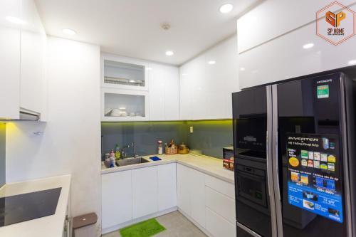 Sunrise City View 2 bedrooms - swimming pool & gym - 주방