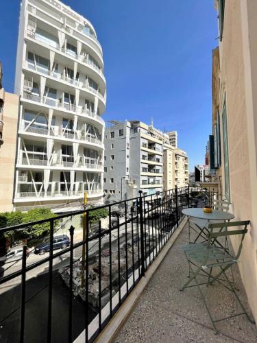 Bhub Room 205 in Gemmayze - image 11