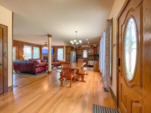 LAKE ESCAPE LAKE ESCAPE