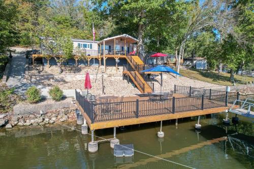 TIKI HOLLOW TIKI HOLLOW