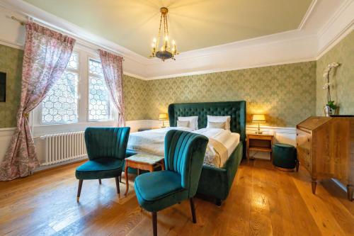 room detail thumbnail 0