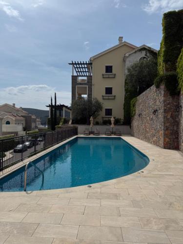 Sea View One Bedroom Apartment - Lustica Marina Village in ราโดวิชี