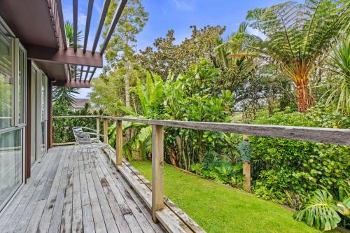 Lush Green Hideaway Guest Suite near Newmarket, Окленд (фото 6)