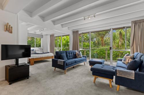 Lush Green Hideaway Guest Suite near Newmarket, Окленд (фото 7)