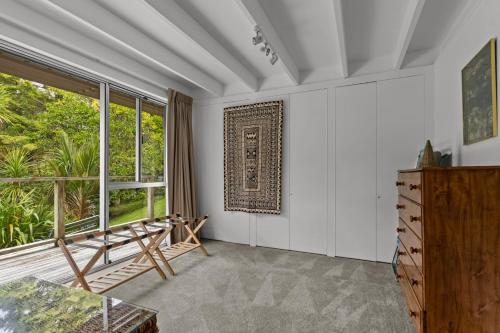 Lush Green Hideaway Guest Suite near Newmarket, Окленд (фото 11)