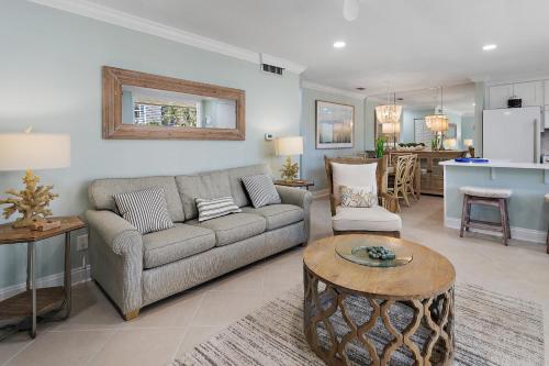 Unit A 204, Destin (photo 2)