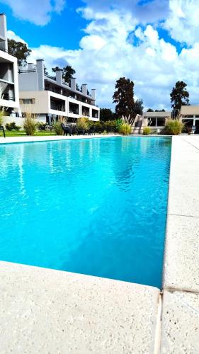 Descanso Lujo Hospital Austral 100m2 - Patio - 3pax