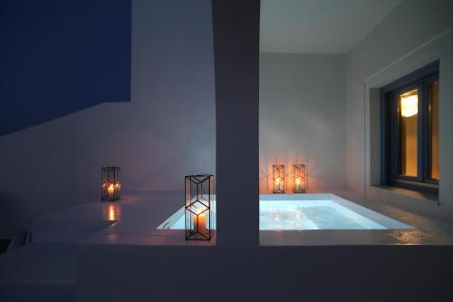 Two-Bedroom Villa with Outdoor Hot Tub-Athiri image 3