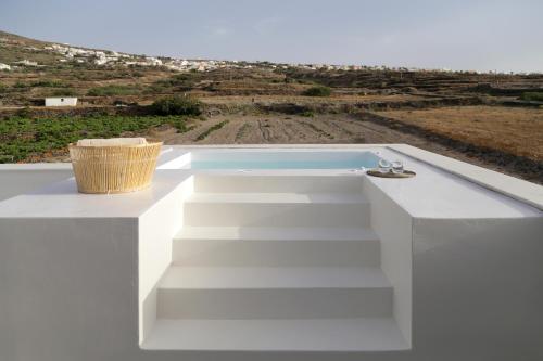 Book the Two Bedroom Villa with Outdoor Hot Tub-Vinsanto Two Bedroom Villa with Outdoor Hot Tub-Vinsanto