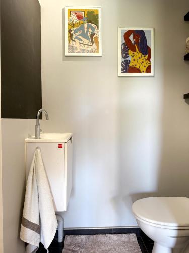 Apt with 2 bedrooms, terrace, pool & parking, Antibes (foto 6)