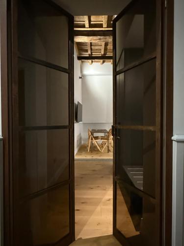 Spiriti Home Apartment 2, New Opening Piazza di Pietra, Rome (photo 5)