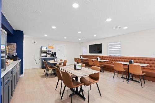 อาหารและเครื่องดื่ม, Baymont by Wyndham Orlando Downtown in มิดทาวน์