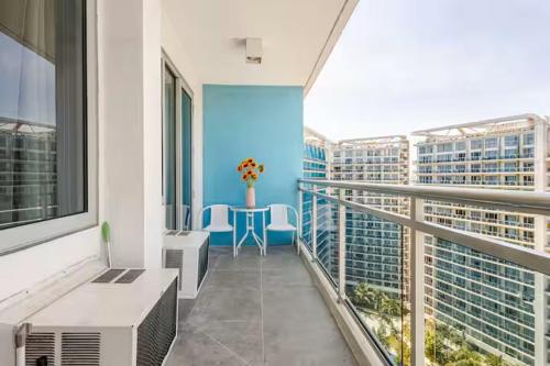 Jing'sCrib 2BR Apartment by Azure Near Manila International Airport, Manila (foto 6)