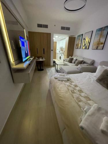 PANTHEON ELYSEE III Elite Apartment Spacious luxury stay with huge pool , modern gym and Complimentary welcome pack, Dubaj (fotografie 7)