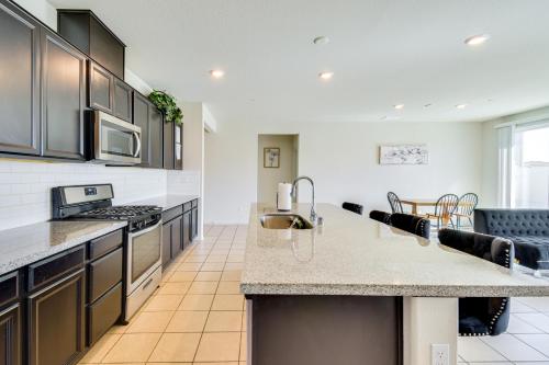 WFH-Friendly Getaway with Yard in Manteca! in 曼提加