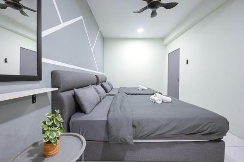 Modern Family Suite in Cameron Highlands Unit 8-01 Emerald Avenue