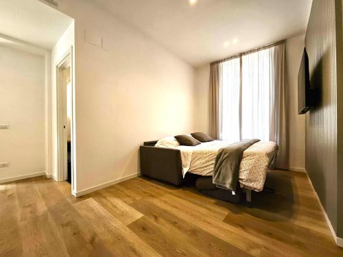 Quadruple Room with Private Bathroom image 2