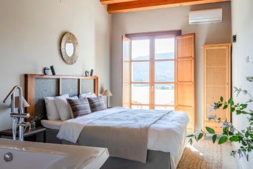 1 queen bed
