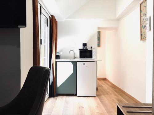Superior Double Room image 8