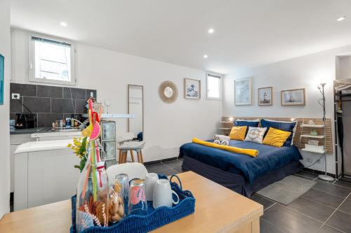 Nice Renting - 5b PENCHIENATTI - Charming Cozy Studio Balcony AC Massena, Nice