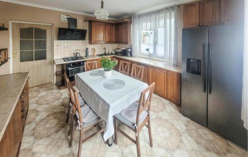 Four-Bedroom Holiday Home