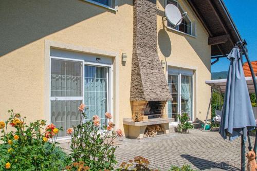 Villa GARFIELD NITRIANSKE RUDNO in Liestany