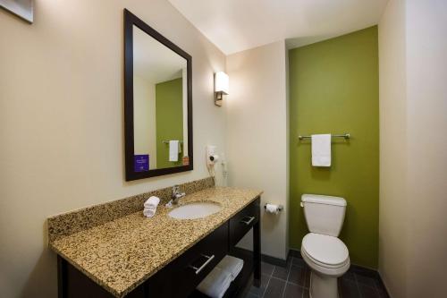 Sleep Inn & Suites Colby - image 12