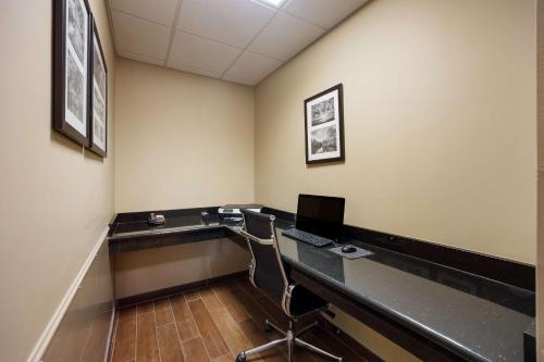 Sleep Inn & Suites Colby - image 9
