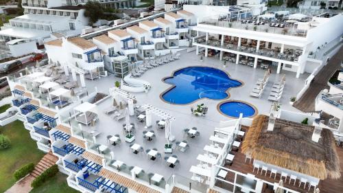 Parque Nereida Suites Hotel - image 13