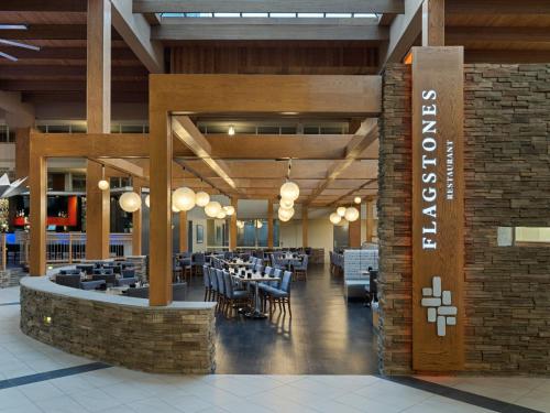 Crowne Plaza Suffern-Mahwah an IHG Hotel - image 8