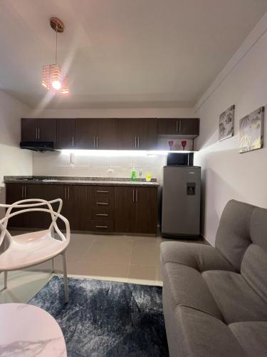 One-Bedroom Apartment image 4