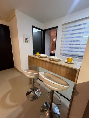 One-Bedroom Apartment image 2