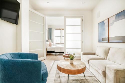 317-1B Sleek Modern 1BR Union Square WD in Unit, New York (Foto 5)