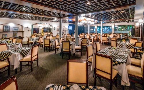 InHouse Select Hacienda Tres Rios Hotel Culiacan - 레스토랑
