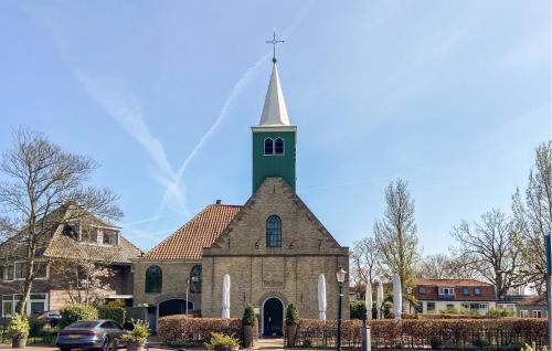 Зовнішній вигляд готелю, Awesome Home In Andijk With Wifi in Медемблік