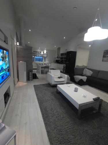 Talo kaikilla mukavuuksilla in Joensuu