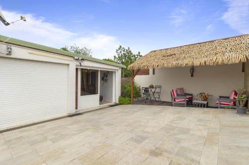 Instalações, La Paillotte in Berard