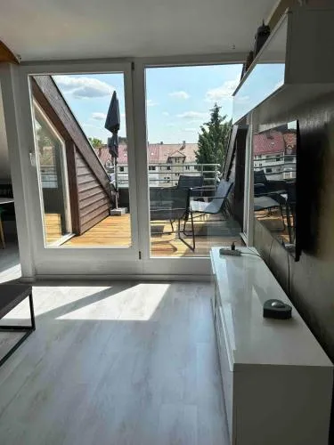 Lichtterrasse Sonnige Ruhe im Musikerviertel in Karlsruhe, Deutschland